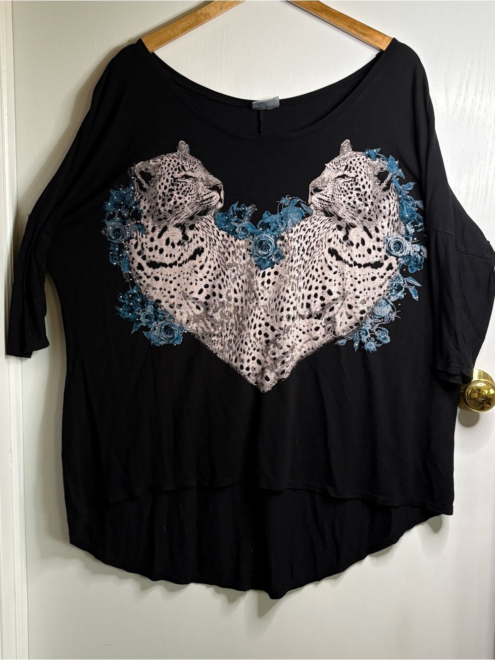 Okay XXL Black Knit Tunic Graphic Tee 3/4 Sleeve Leopard Rose Print Facet Studs